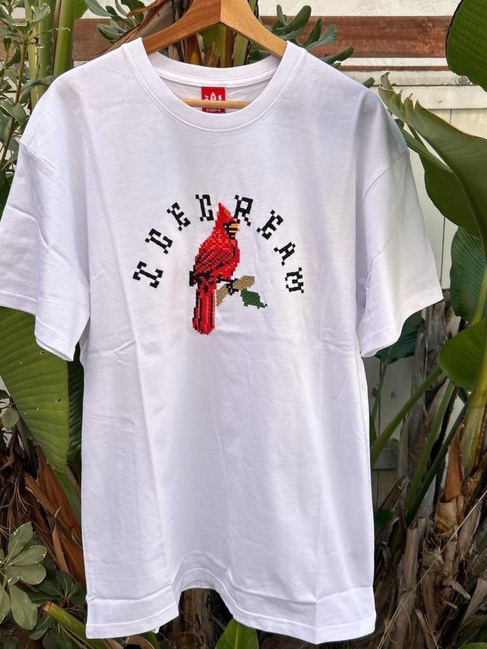 ICECREAM Cardinal Bird Pixel Graphic T Shirt White L NWT